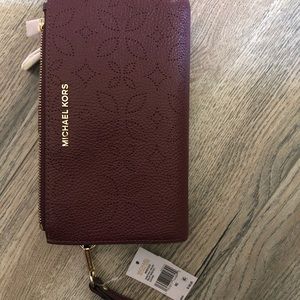 Michael Kors wristlet
